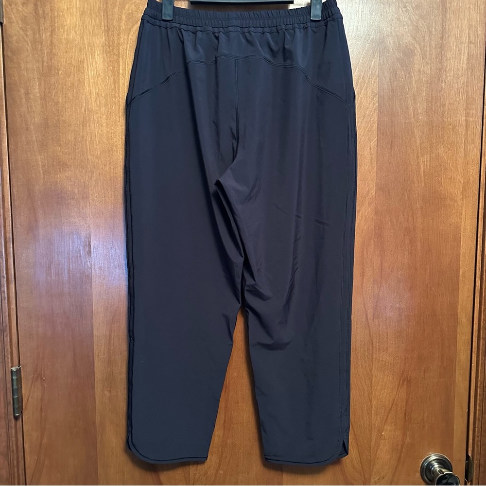 Lululemon Final Play Joggers Black Pockets 6
